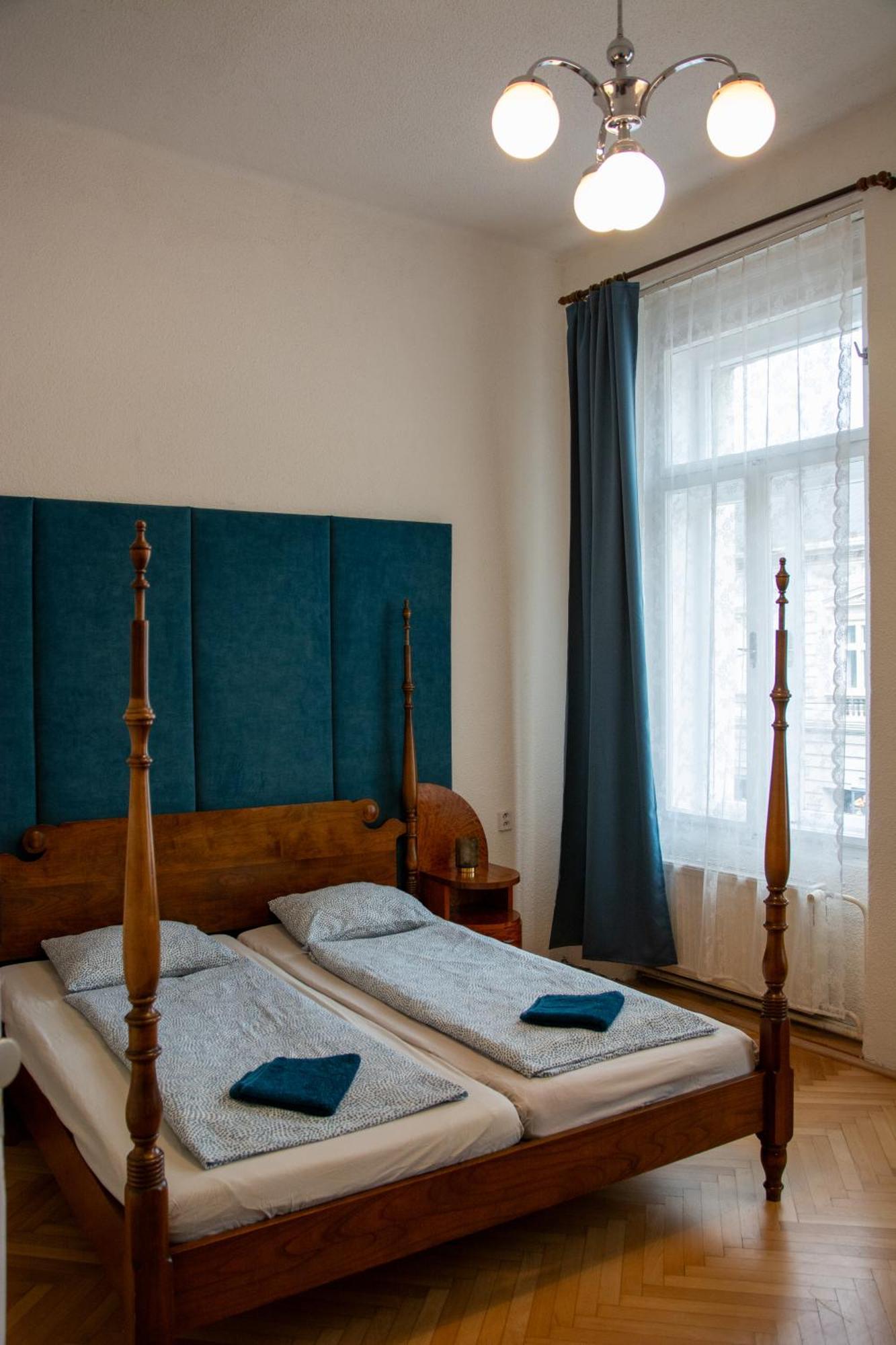 Hostel Moravia ออสตราวา ภายนอก รูปภาพ