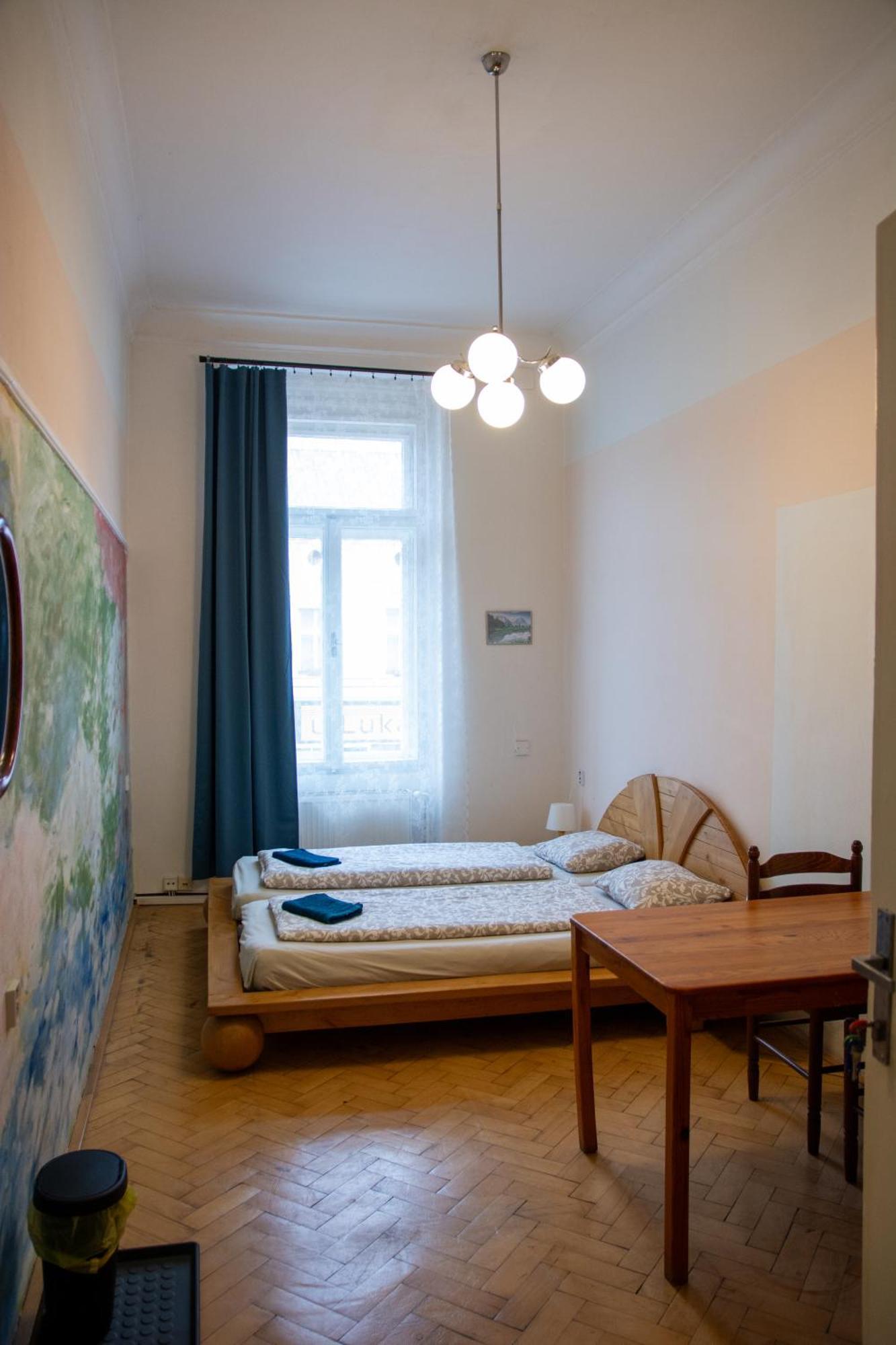 Hostel Moravia ออสตราวา ภายนอก รูปภาพ